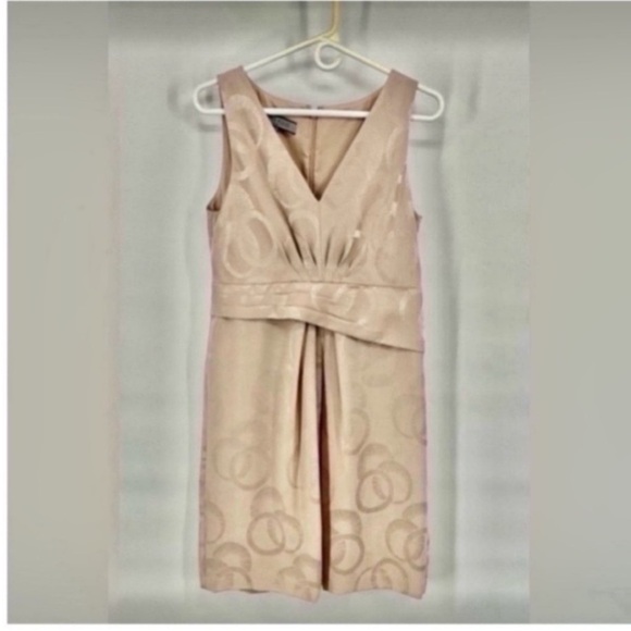 Anne Klein Classic Nude Blush V Neck Back Zip A Lined Chic Weddin Guest Dress 10 - Picture 1 of 5